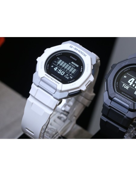 Bluetooth Casio G-Shock G-Squad  GBD-300-7JF JDM 200m WR Tiempos de Vuelta Acelerómetro