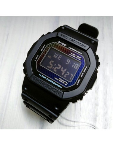Casio G-Shock Rainbow Brick Wall DW-5600RW-1JF JDM 200m WR resistente a los golpes  48.9 × 42.8