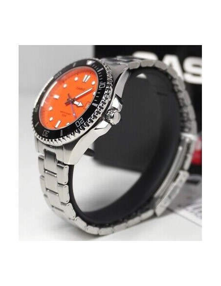 reloj deportivo hombre Casio Duro MDV-10D-4A1 38.5mm 50m WR correa de acero