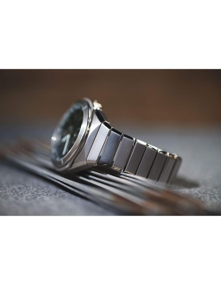 Reloj hombre ultra-ligero Citizen Super Titanium Armor CA7058-55E 44mm Eco-drive Cristal de Zafiro Taquímetro