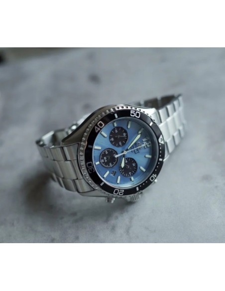 solar Orient Sports Chronograph Ice Blue Panda RA-TX0206L 42.8mm 200m WR cristal de zafiro