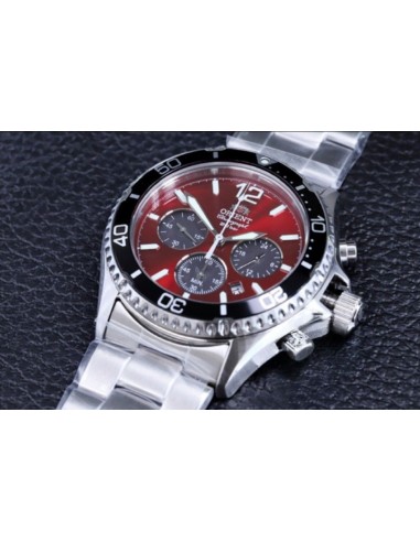 solar Orient Sports Chronograph Red Black Panda RA-TX0207R 42.8mm 200m WR cristal de zafiro