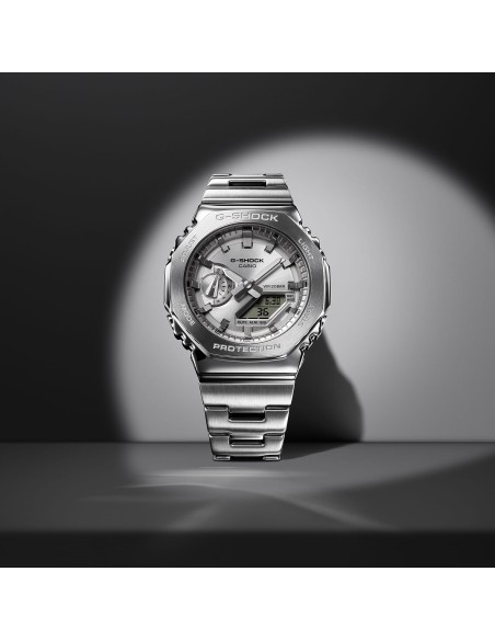 Casio G-Shock Metal GM-2110D-7AJF JDM 44.4mm resistente a los golpes  200m
