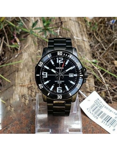 Reloj deportivo Casio MTP-VD01B-1B baño de iones broche triple pliegue dial negro 45mm correa de acero 3 agujas