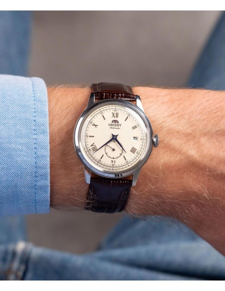Reloj automático hombre Orient Bambino Small Seconds RA-AP0105Y 38.4mm correa de cuero (admite cuerda manual)
