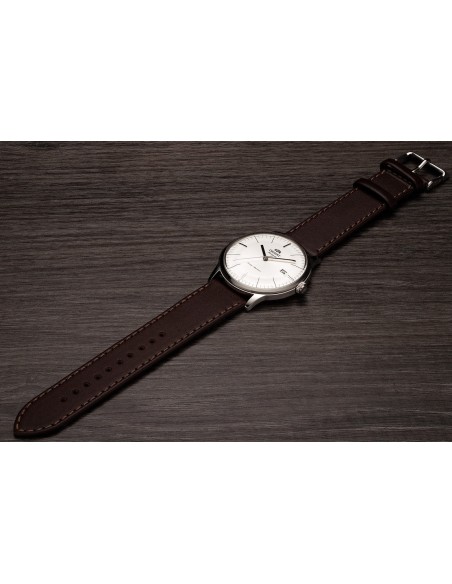 reloj automático hombre Orient Bambino TAC0000EW  40,5mm F6724  30m WR correa de cuero (admite cuerda manual)