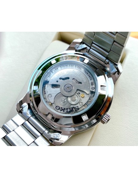 reloj automático hombre Seiko 5 SNKP15K1 42,3mm 50m WR 7S26 correa de acero