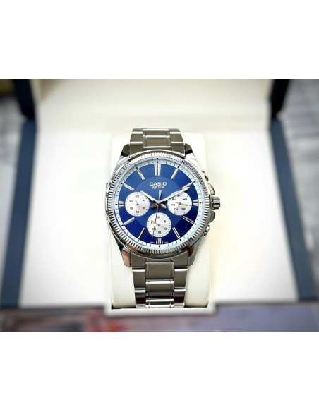 reloj deportivo hombre Casio Enticer MTP-1375D-1A dial negro correa de acero resistente al agua 50m