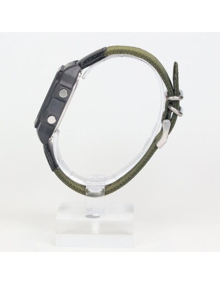 Casio World Time AE-1200WHUB-3AJF JDM Verde Oliva | Batería 10 Años | 100M WR |45 × 42.1 × 12.5 mm