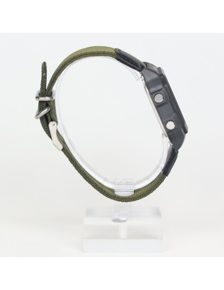 Casio World Time AE-1200WHUB-3AJF JDM Verde Oliva | Batería 10 Años | 100M WR |45 × 42.1 × 12.5 mm