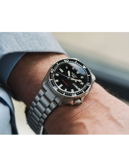 Reloj hombre automático Seiko 5 Sports SRPL85K1 42,5 mm – Hardlex, 100 m, correa de acero