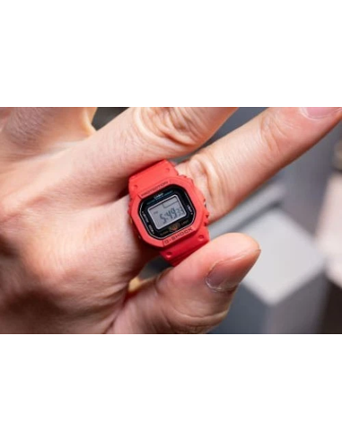 Anillo reloj Casio G-shock DWN-5600-4JR  nano digital  23.4 x 20 x 7.5 mm 200m wr