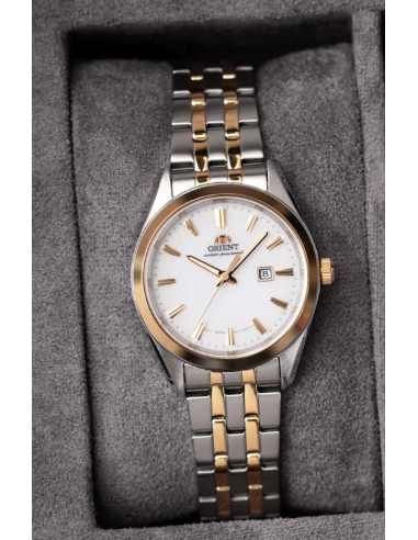 solar mujer Orient Contemporary RA-WG0601S 32,1mm cristal de zafiro correa de acero