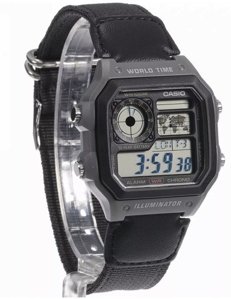 Casio Sports Casino Royale AE-1200WHUB-8A  100m WR Hora Mundial 45 × 42.1 × 12.5