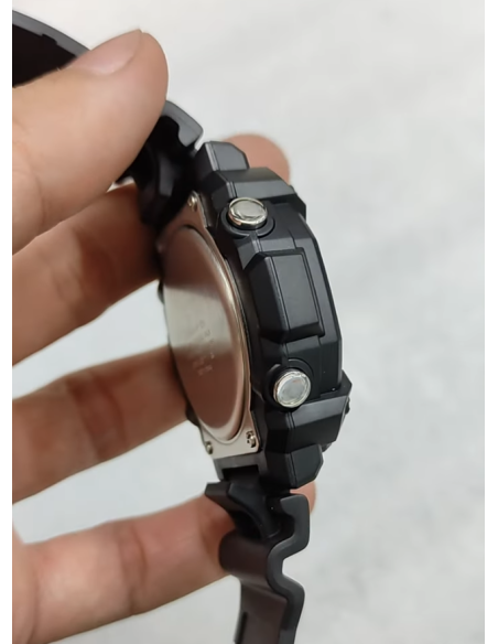 Reloj Casio AEQ-120W-1B 53.3 × 52.2 × 16.8 mm 100m WR Hora Mundial 10 años batería 3 alarmas