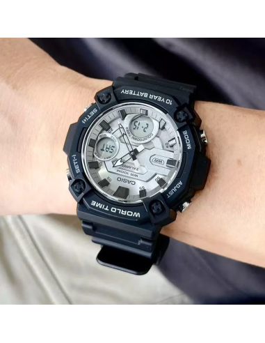 Casio AEQ-120W-7A 53.3 × 52.2 × 16.8 mm 100m WR Hora Mundial 10 años batería 3 alarmas