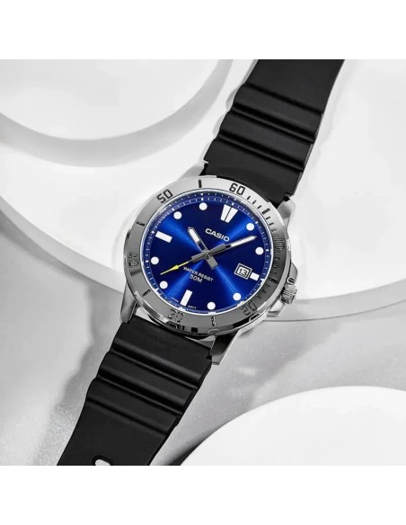 Reloj deportivo hombre Casio  MTP-VD01-2EV 49 × 45 × 10,3 mm 50m WR  correa de resina