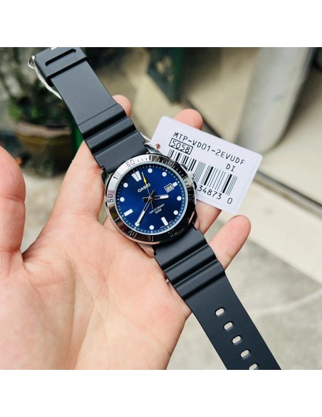 Reloj deportivo hombre Casio  MTP-VD01-2EV 49 × 45 × 10,3 mm 50m WR  correa de resina