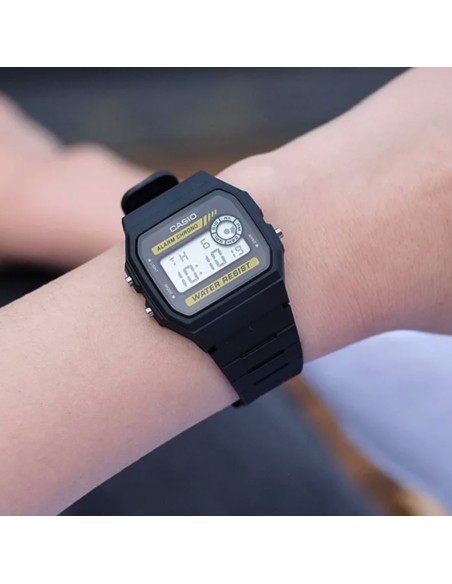 reloj clásico digital Casio F-94WA-9HDG 38,2 × 33,2 × 8,5 mm 7 años batería