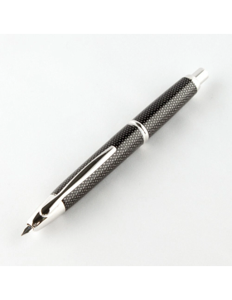 Pilot Capless "Kasuri" (Carbonesque) FCN-2MR-KB-M JDM  Plumín de Oro Gold Nib 18K