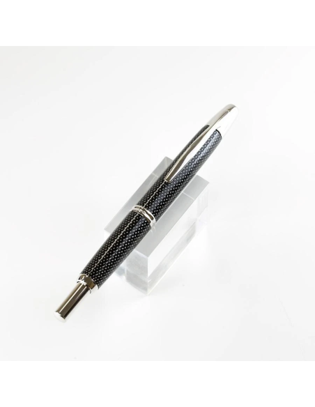 Pilot Capless "Kasuri" (Carbonesque) FCN-2MR-KB-M JDM  Plumín de Oro Gold Nib 18K