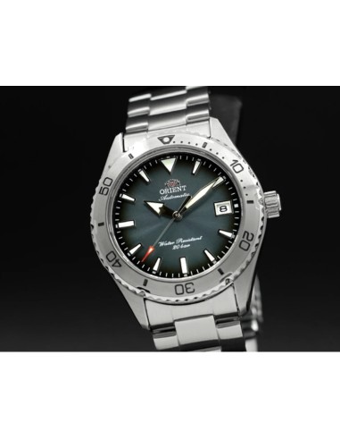 Orient Mako Emerald Diver RA-AC0Q13E 39.9mm 200m WR Cristal de zafiro