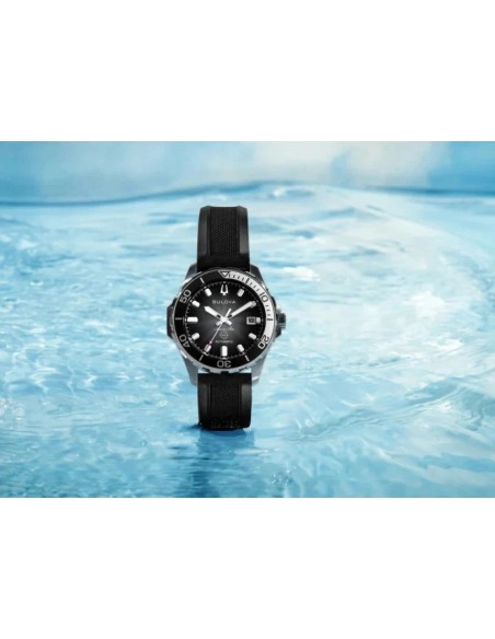 reloj automático buceo hombre Bulova Marine Star 98B465 41mm 200m WR correa de silicona