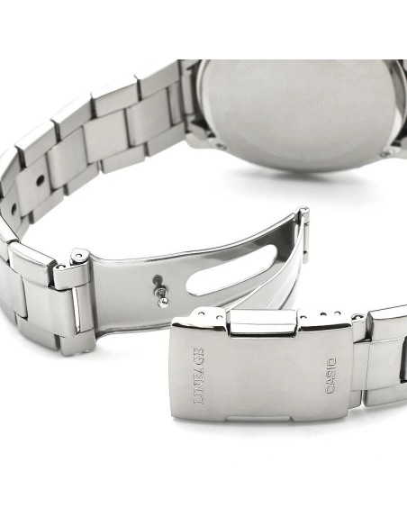 solar Titanio cronógrafo hombre Casio Lineage LIW-M610TSE-1AJF JDM 41.6mm 50m WR cristal de zafiro