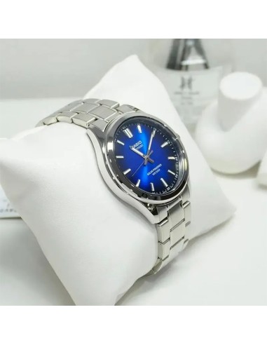 solar hombre Casio MTS-RS100D-2AV 41.7mm 50m WR cristal de zafiro