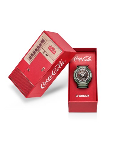 Casio G-Shock Coca-Cola  GA-2100CC-3AJR JDM 48.5 × 45.4 × 11.8 mm 200M