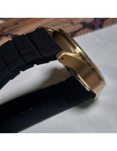 cronógrafo hombre Seiko Discover More SSB446P1 43mm 100m WR cristal de zafiro