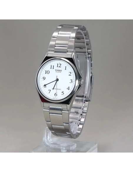 reloj analógico hombre Casio Classic w JDM 40,4 × 36,3 × 7,5 mm correa de acero jDM (Mercado interior japonés)