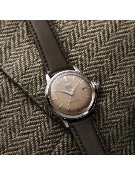 Orient Bambino Akebono RN-AC0M15Y JDM 38.4mm 30m WR correa de cuero JDM (Edición restringida web Orient JP)
