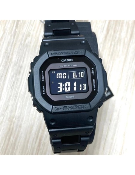 radiocontrol solar Bluetooth Casio G-Shock  GW-B5600BC-1BJF JDM 48.9 × 42.8 × 13.4 mm Mobile Link 200m