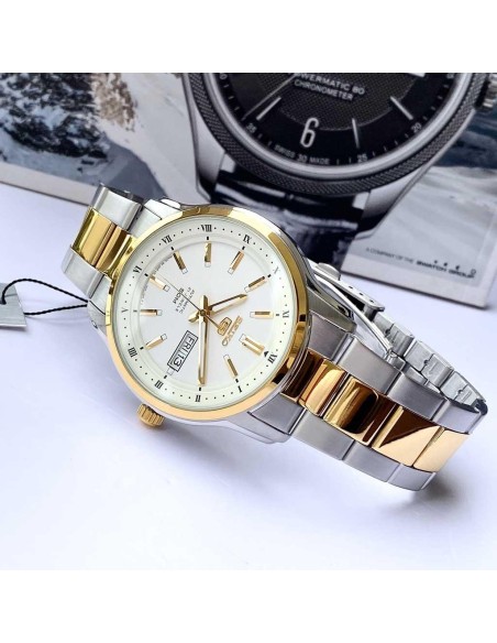 reloj automático hombre Seiko 5 SNKP14K1 Bitono 42mm 50m WR correa de acero cal. 7s026