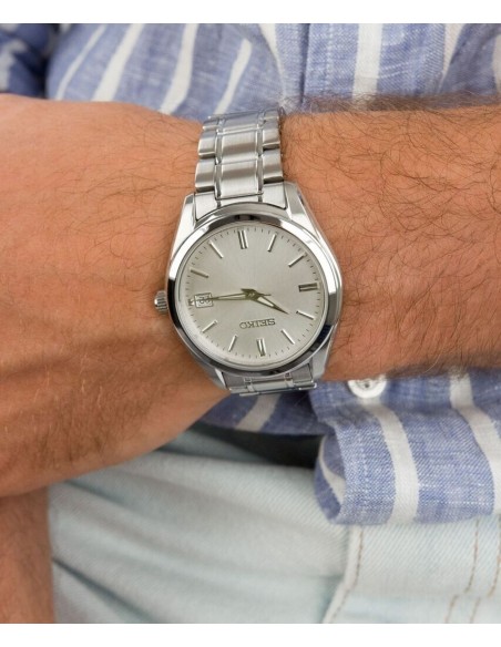reloj cuarzo hombre Seiko Discover More SUR307P1 40.2mm 100m WR cristal de zafiro correa de acero