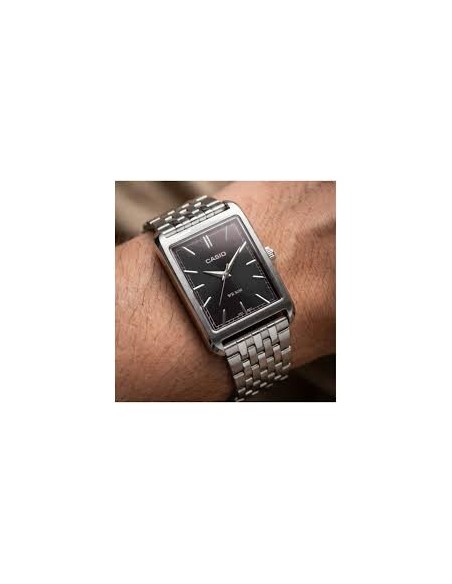Reloj Casio MTP-B215D-1A – Analógico de Acero Inoxidable y Fondo Negro