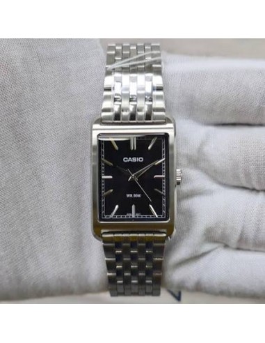 Reloj Casio MTP-B215D-1A – Analógico de Acero Inoxidable y Fondo Negro