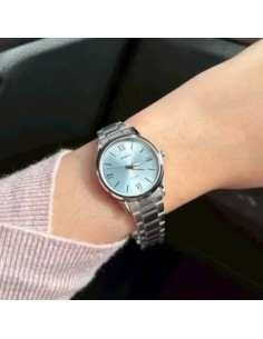 Reloj Casio Para Mujer LTP-1303DD-2A Analógico Correa Acero Plateado Esfera Azul 2