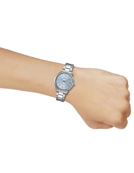 Reloj Casio Para Mujer LTP-1303DD-2A Analógico Correa Acero Plateado Esfera Azul