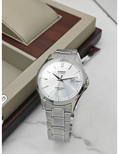 Reloj Casio Para Hombre MTS-115D-7A Cristal Zafiro Correa Acero