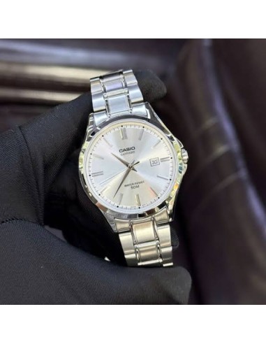 Reloj Casio Para Hombre MTS-115D-7A Cristal Zafiro Correa Acero