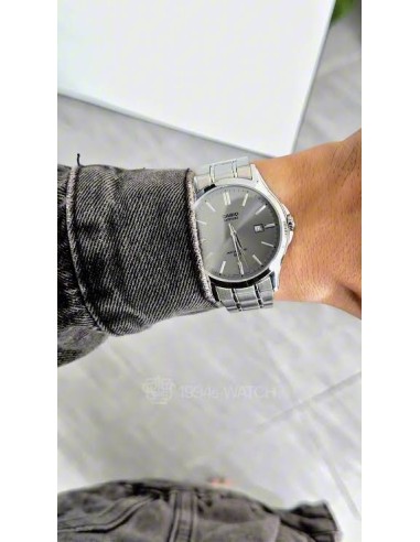 Reloj Casio Para Hombre MTS-115D-8A Cristal Zafiro Correa Acero