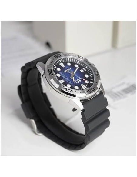 Reloj Casio Para Hombre MTD-140-2A Deportivo Resina Negra Esfera Azul 100M