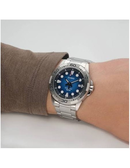 Reloj Casio Para Hombre MTD-140D-2A Deportivo Correa Acero Plateado 100M