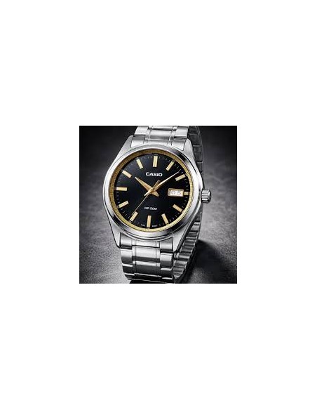 Reloj Casio Para Hombre MTP-B180D-1A2 Analógico Correa Acero Plateado Esfera Negra