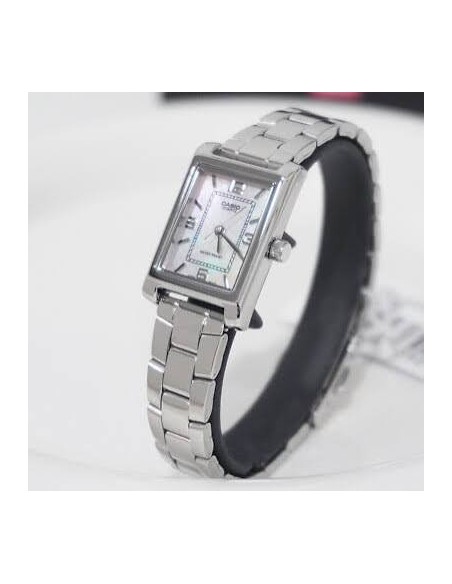 Reloj Casio Para Mujer LTP-1234DS-4A Analógico Rectangular Correa Acero Bitono