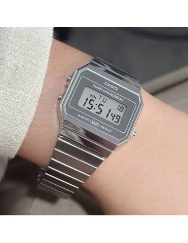 Reloj Casio Vintage A700WEV-7A Digital Ultra Fino Correa Malla Milanesa Acero Plateado