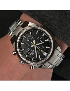 Reloj Casio Edifice Para Hombre EFR-574D-1A Cronógrafo Correa Acero Plateado Esfera Negra 100M 2
