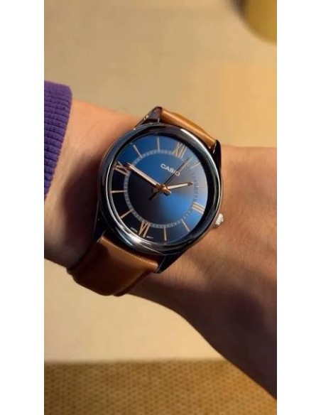 Reloj analógico hombre Casio MTP-V005L-2B5 40mm dial azul correa de cuero